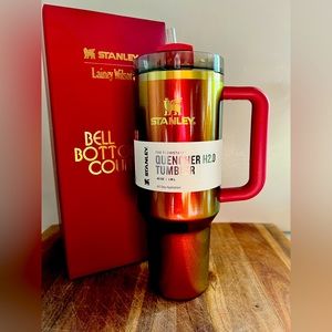 Stanley X Lainey Wilson Country Gold Quencher Tumbler 40 Oz Limited Release